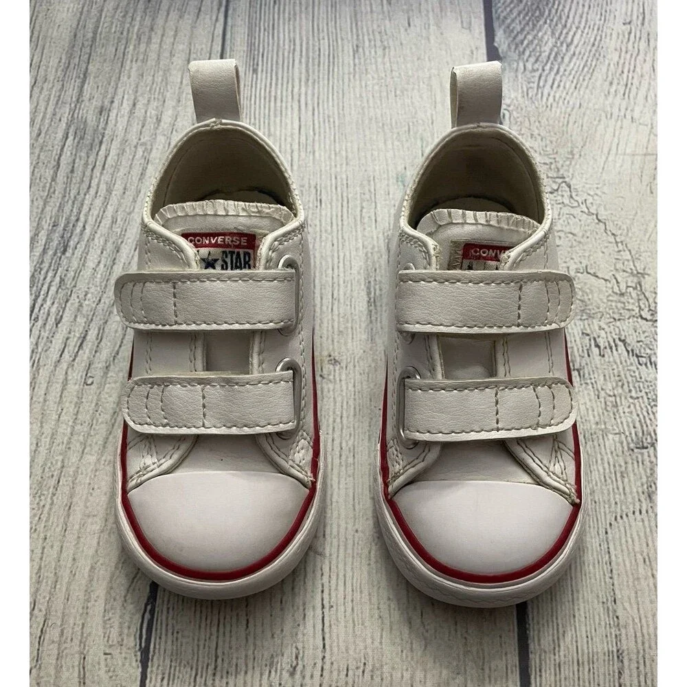 White Converse All Stars Toddler Shoes, Size 9